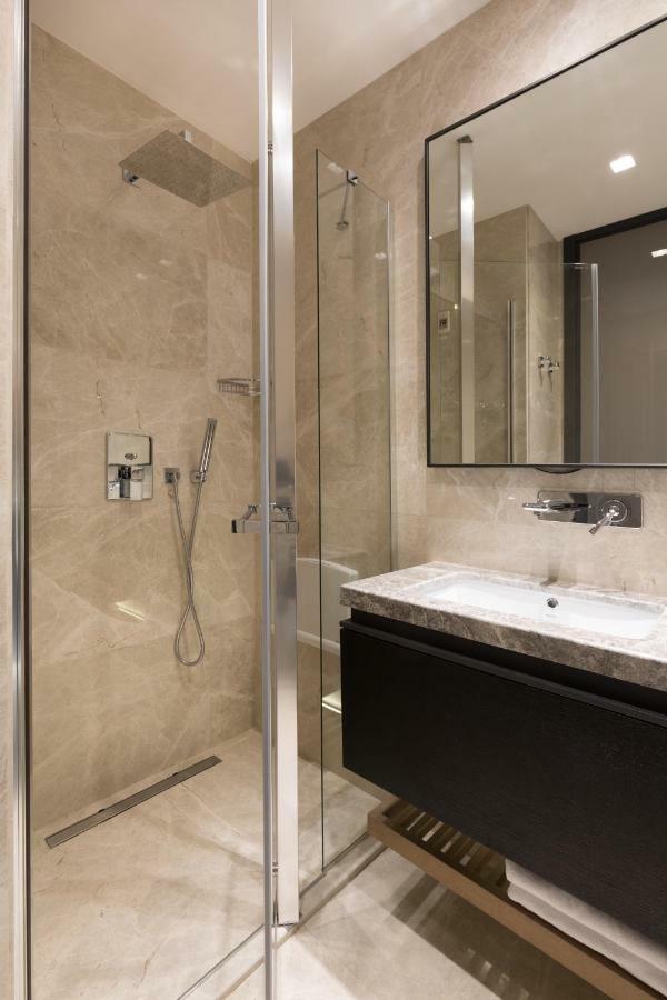 מניסה The Fortyfive Business Hotel & Spa מראה חיצוני תמונה
